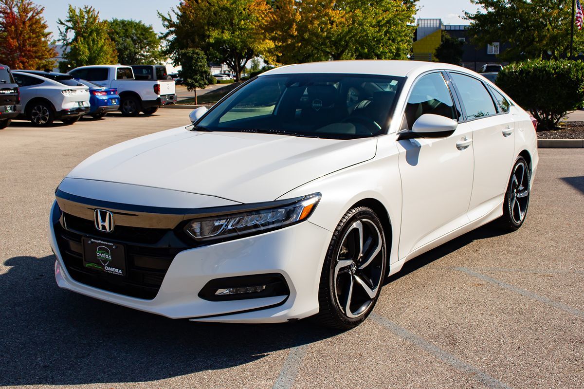 2018 Honda Accord Sport 1.5T photo 3