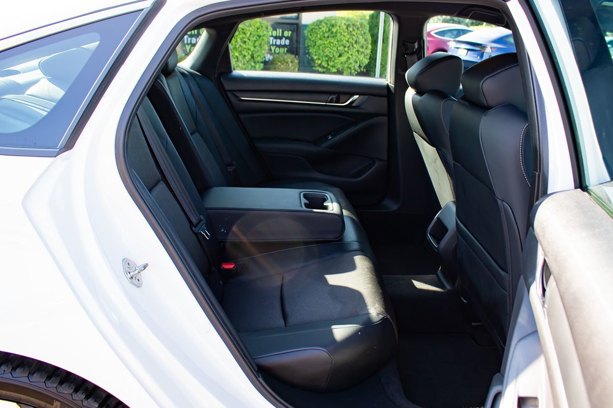 2018 Honda Accord Sport 1.5T photo 19