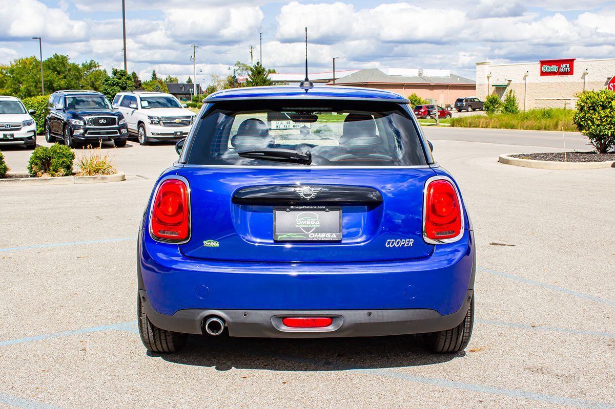 2019 Mini Cooper 2 Door Hardtop Signature photo 8
