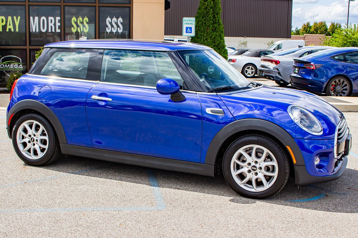 2019 Mini Cooper 2 Door Hardtop Signature photo 11