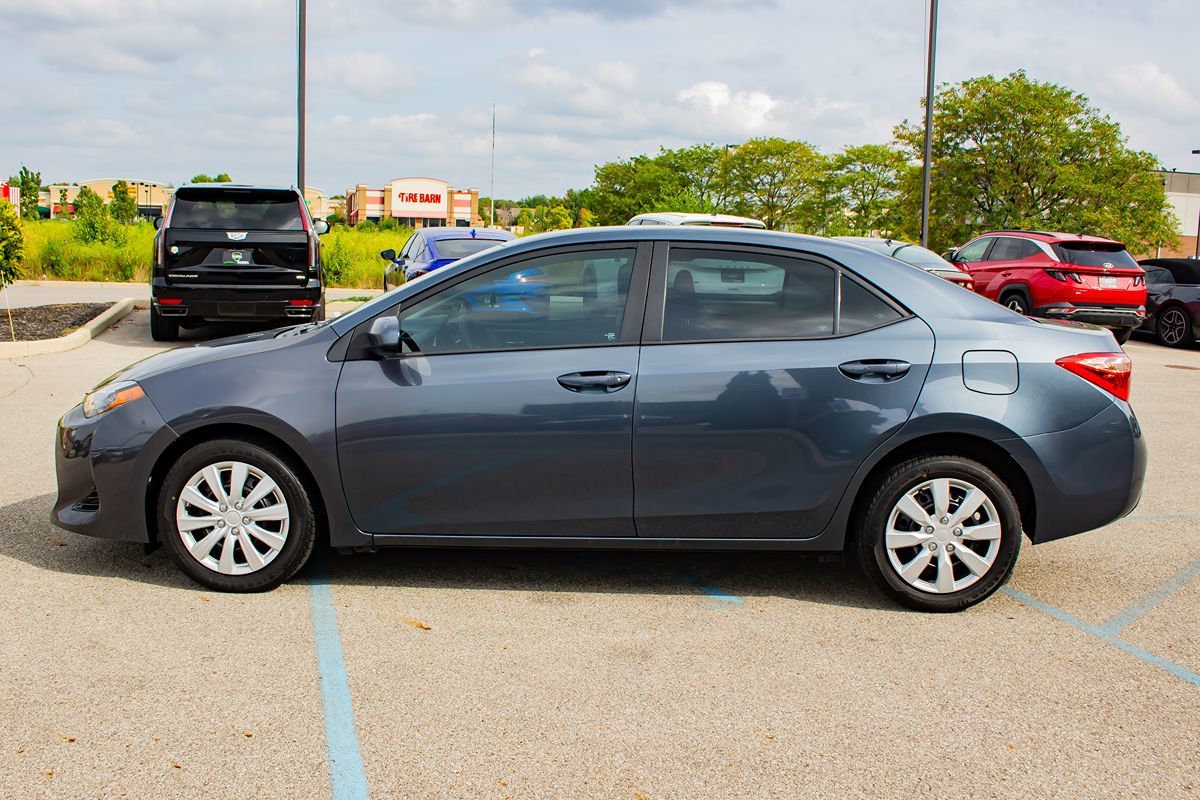 2017 Toyota Corolla XLE XSE Special Edition photo 5