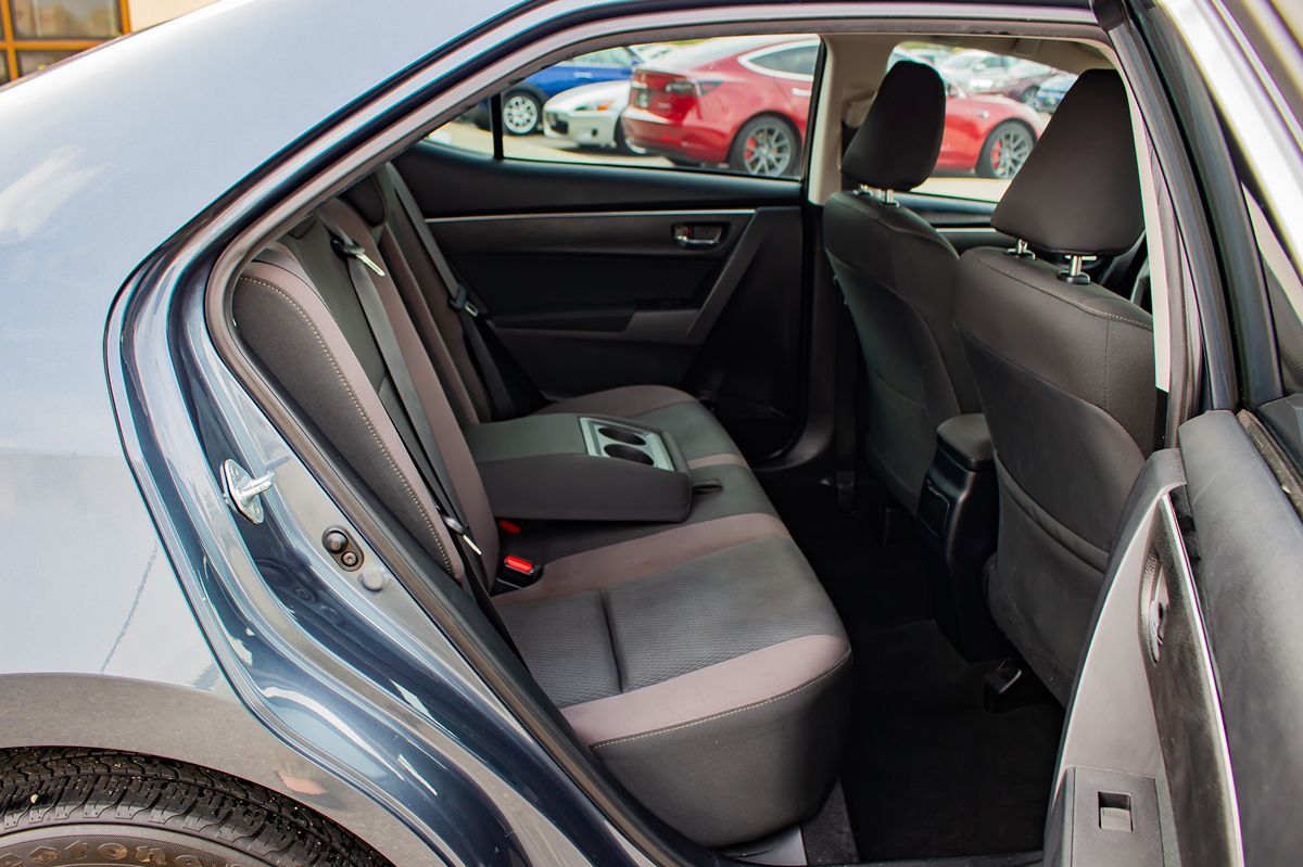 2017 Toyota Corolla XLE XSE Special Edition photo 18