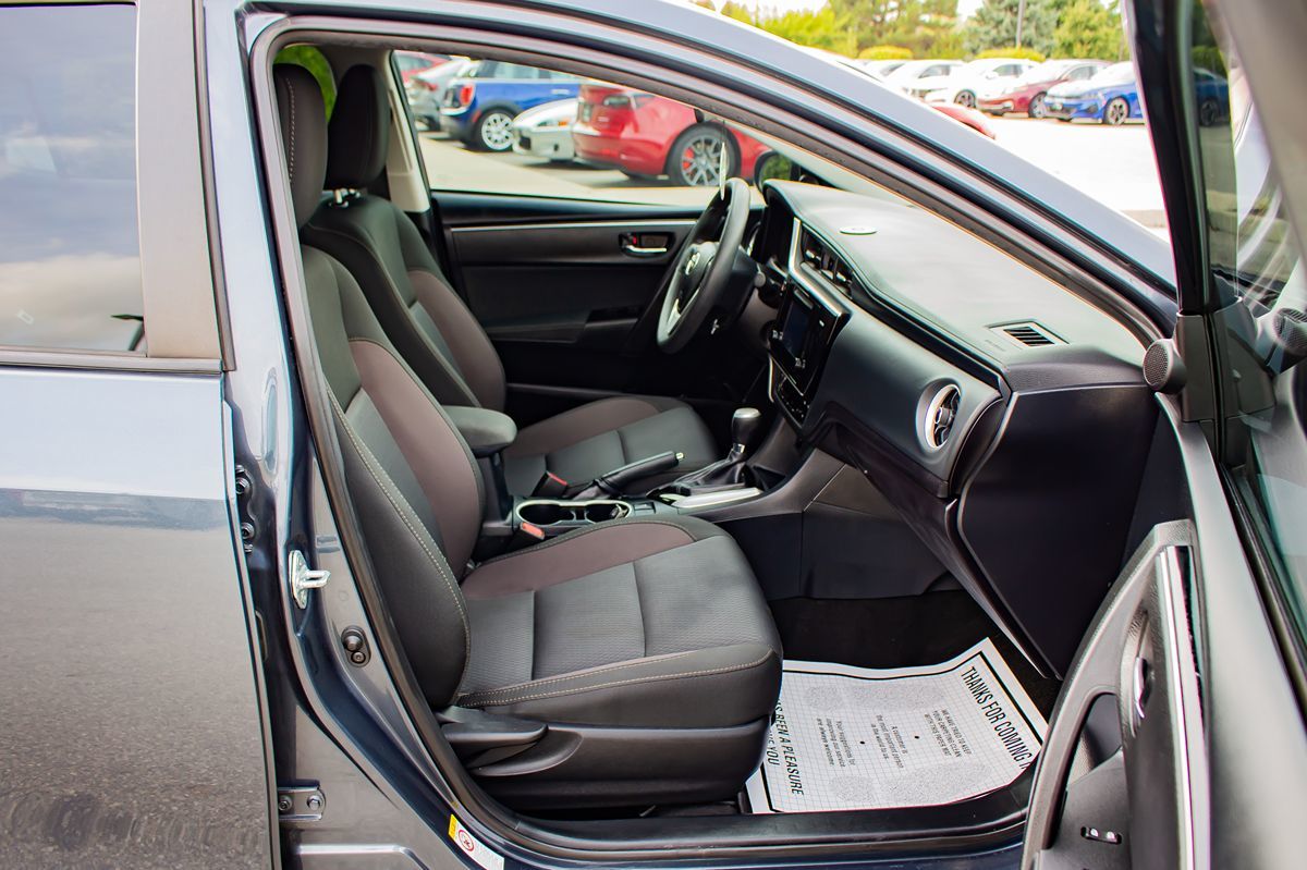 2017 Toyota Corolla XLE XSE Special Edition photo 20