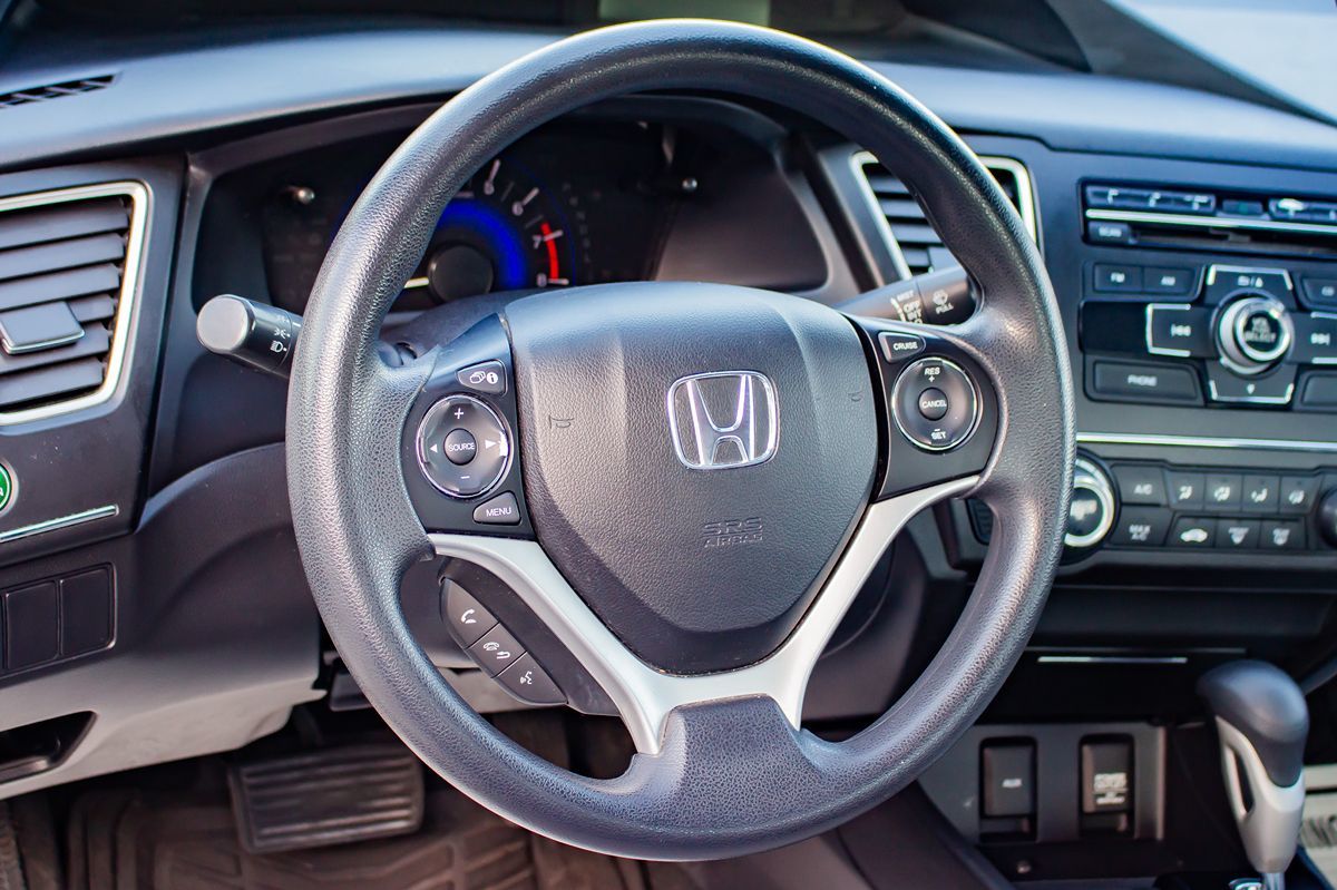 2014 Honda Civic LX photo 23