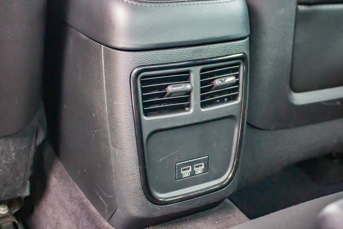 2018 Dodge Charger SXT Plus photo 30