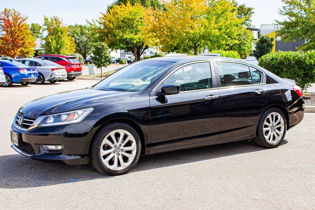 2013 Honda Accord Sport photo 3