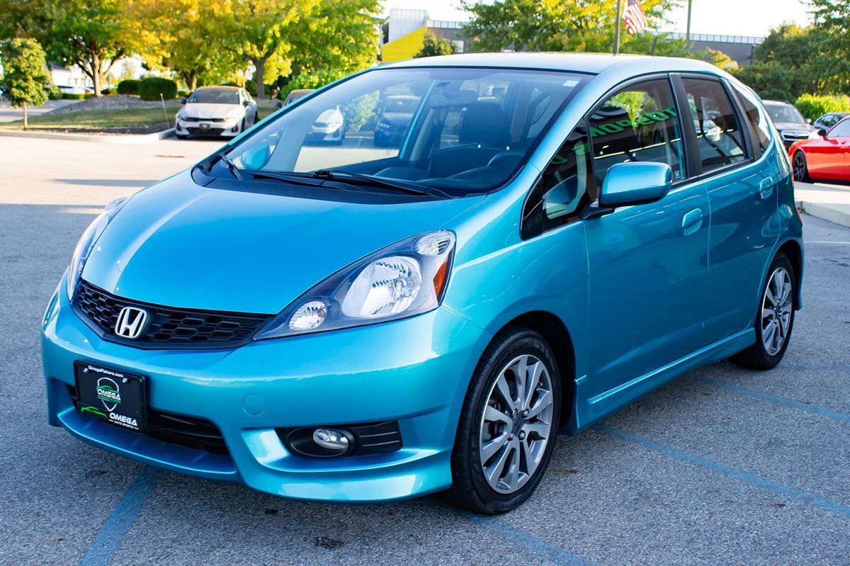2012 Honda Fit Sport photo 3