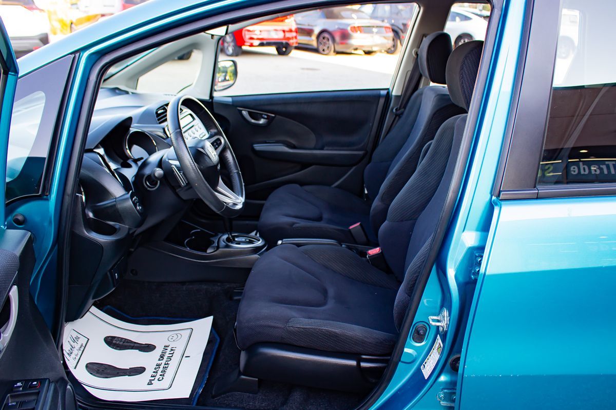 2012 Honda Fit Sport photo 13