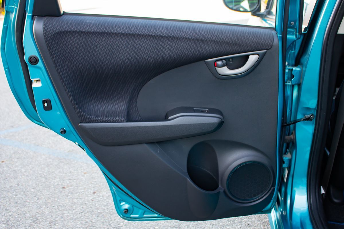 2012 Honda Fit Sport photo 17
