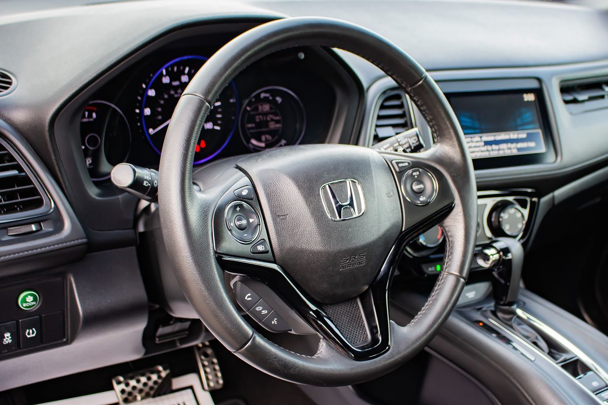 2019 Honda HR-V Sport photo 24