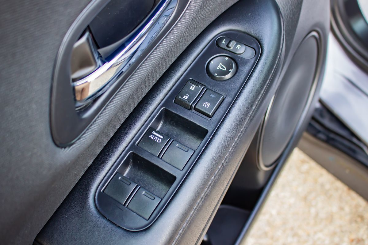 2019 Honda HR-V Sport photo 15
