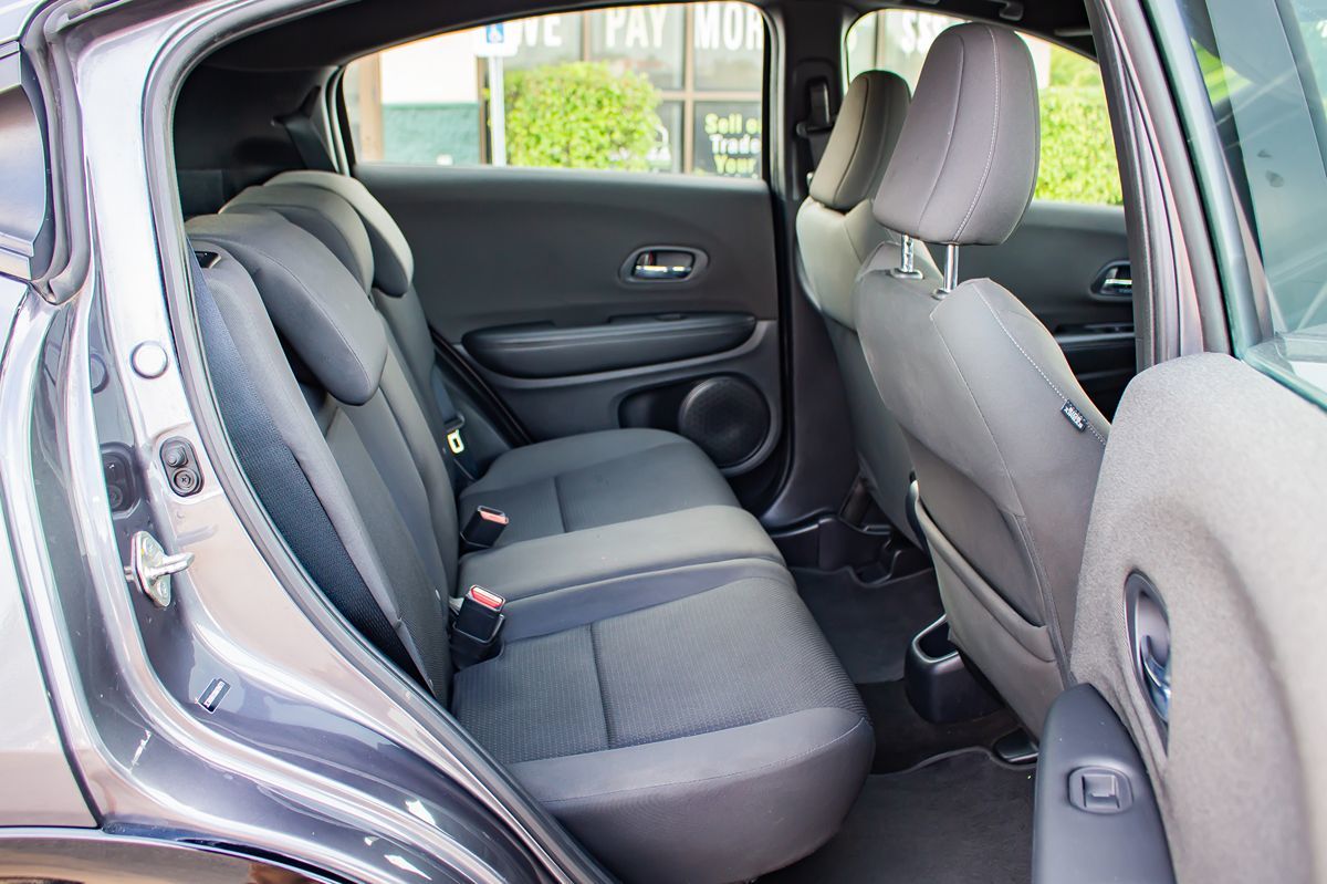 2019 Honda HR-V Sport photo 19