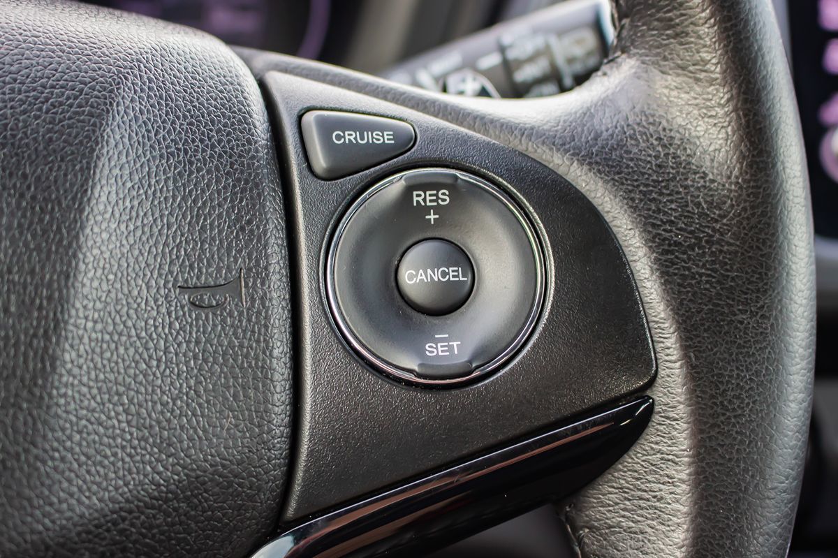 2019 Honda HR-V Sport photo 26