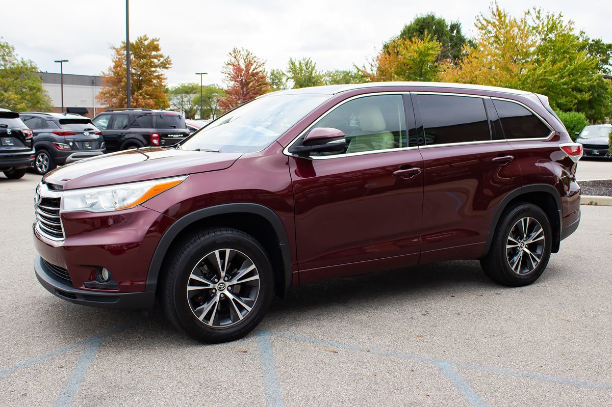 2016 Toyota Highlander XLE photo 4