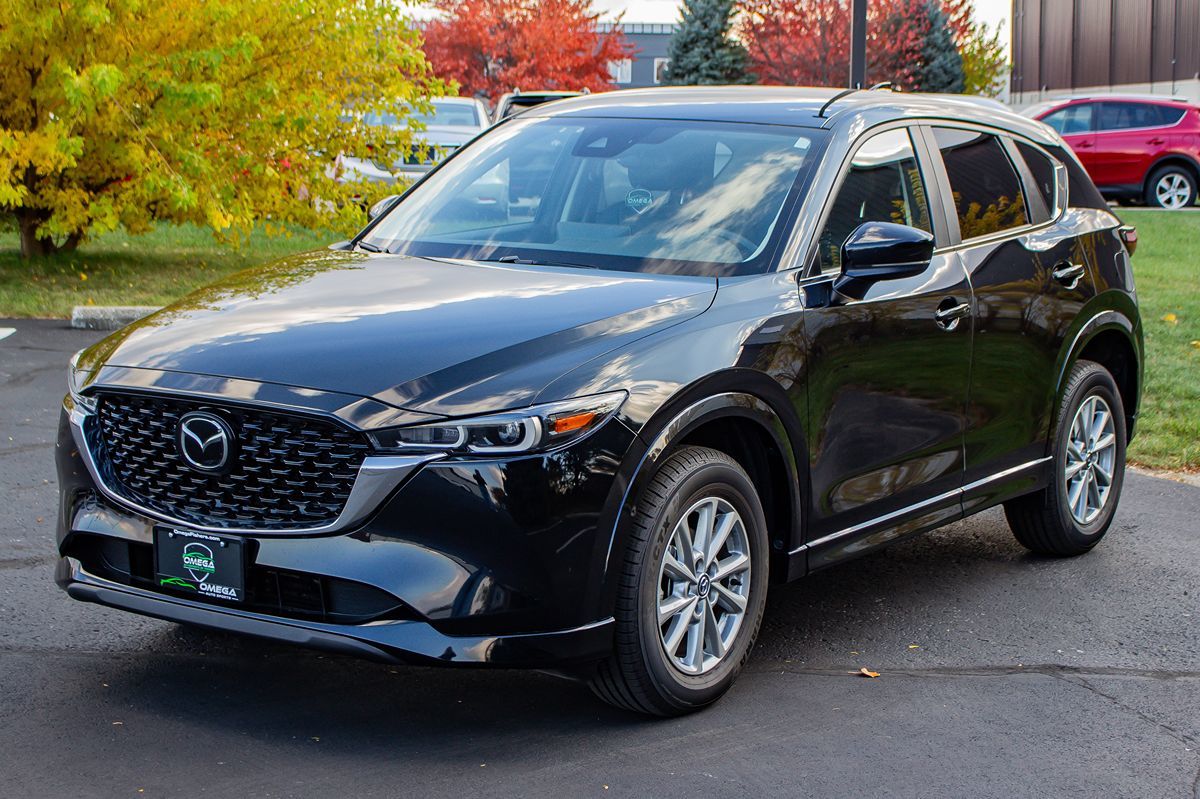 2024 Mazda CX-5 2.5 Select photo 3