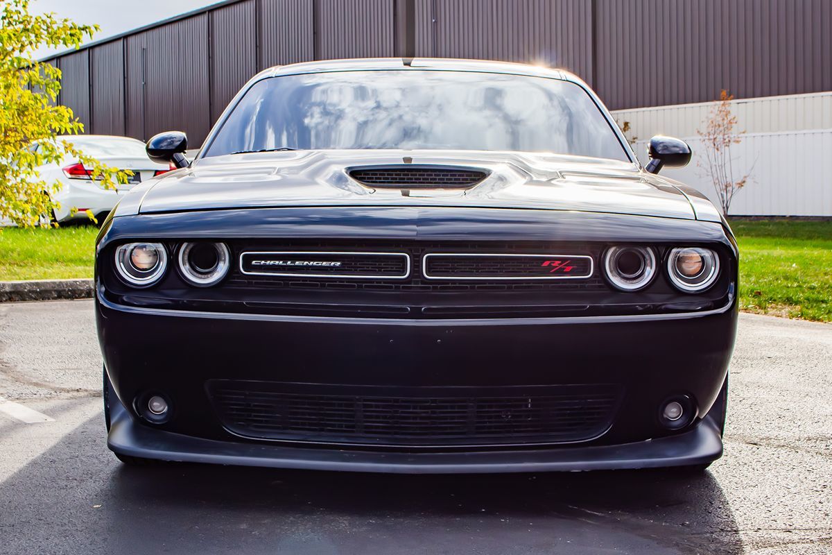 2022 Dodge Challenger R/T Scat Pack photo 2