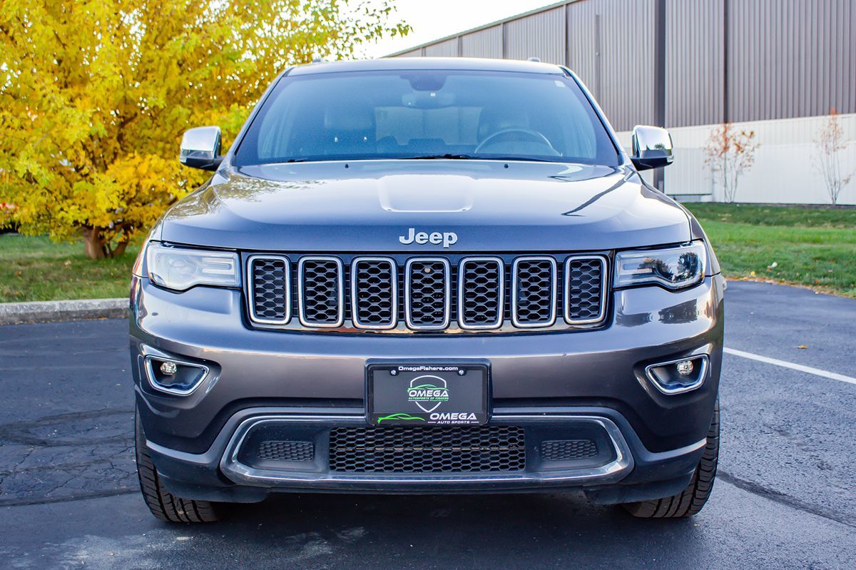 2019 Jeep Grand Cherokee Limited photo 2