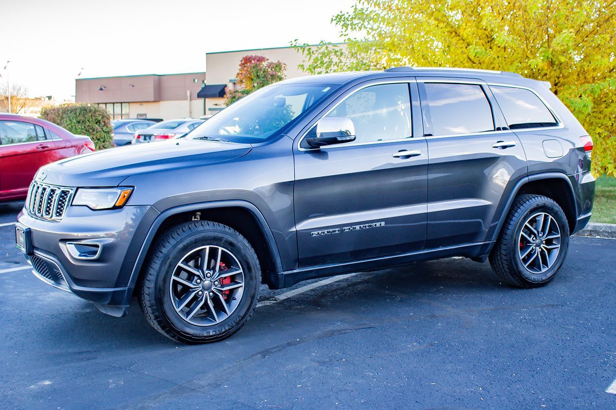 2019 Jeep Grand Cherokee Limited photo 4