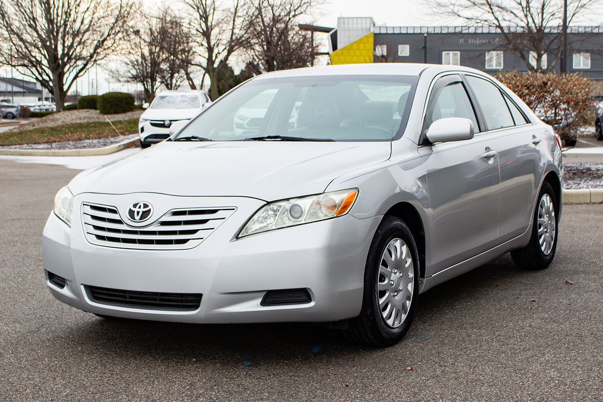 2009 Toyota Camry photo 3