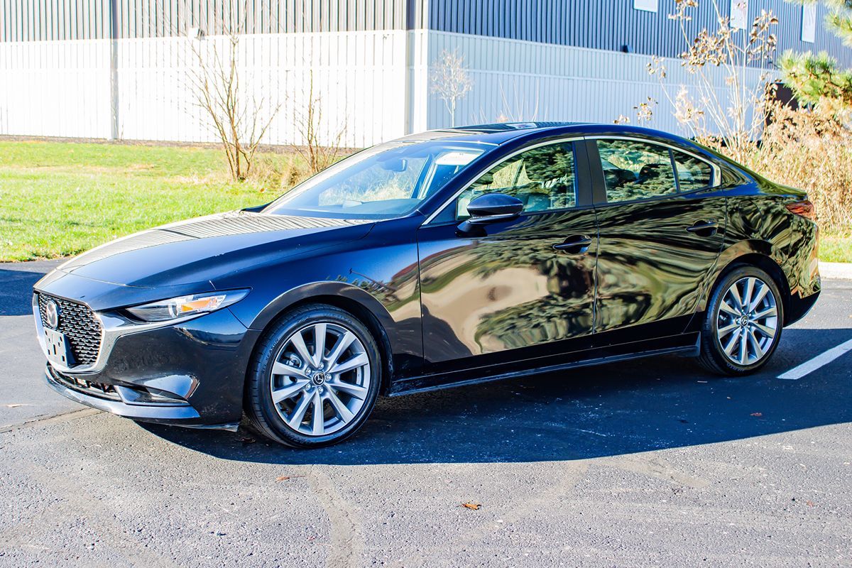 2023 Mazda Mazda3 Sedan 2.5 s Preferred photo 4