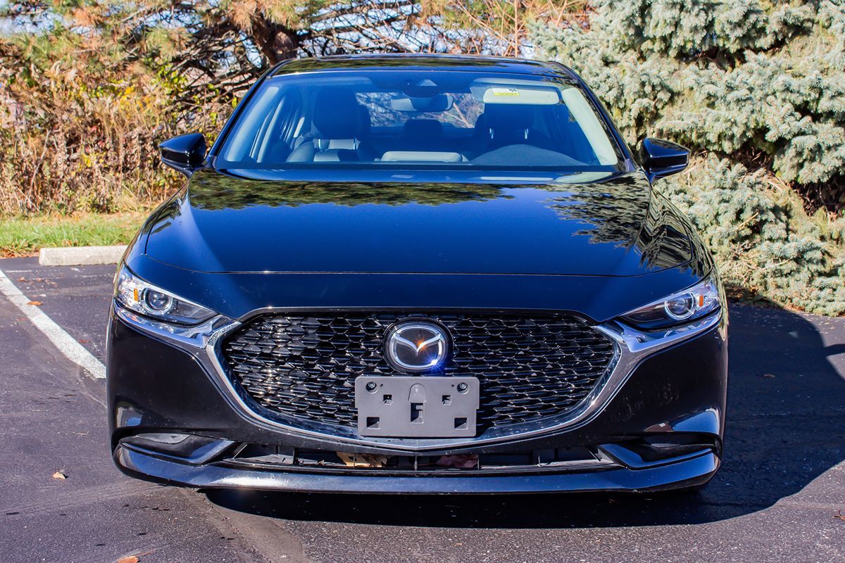 2023 Mazda Mazda3 Sedan 2.5 s Preferred photo 2