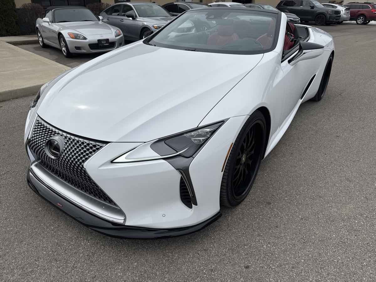 2021 Lexus LC 500 - Photo 14