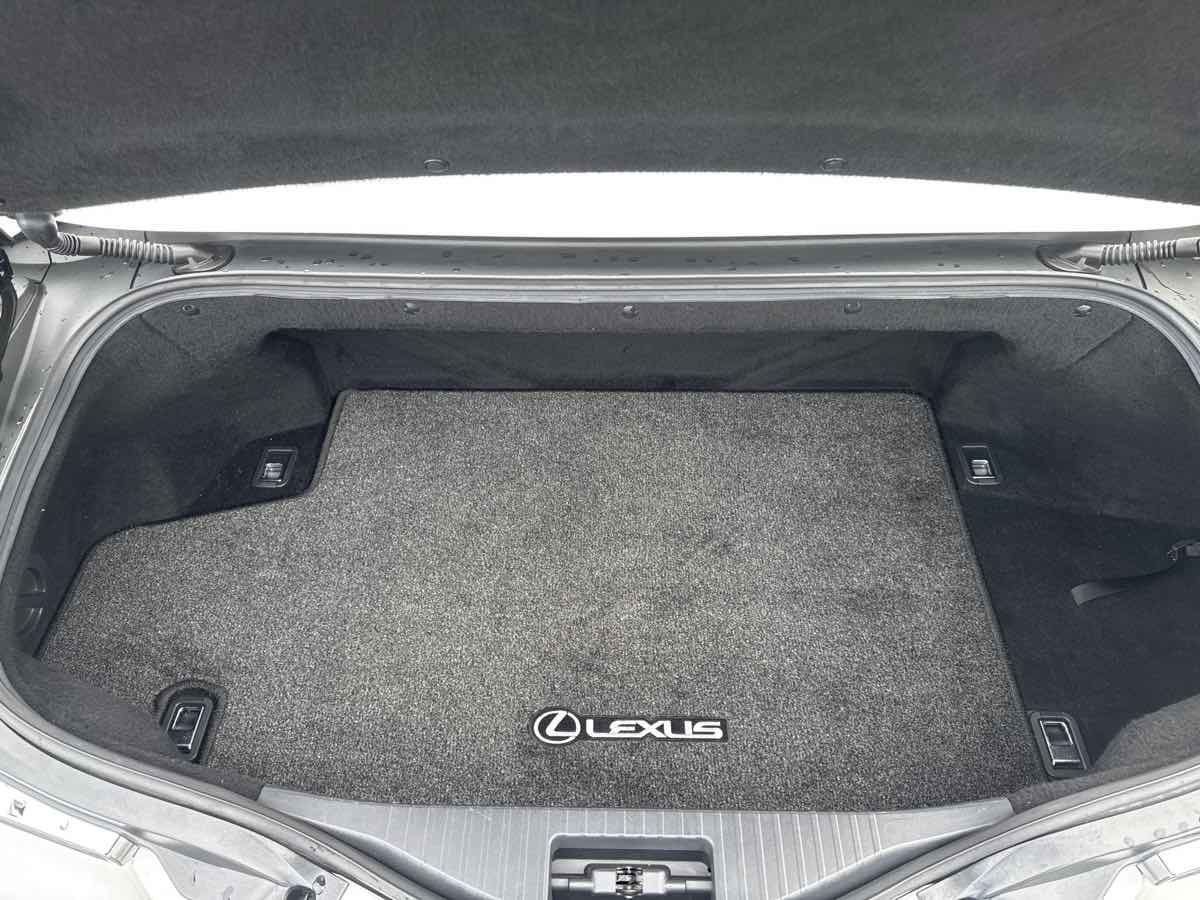2021 Lexus LC 500 - Photo 23