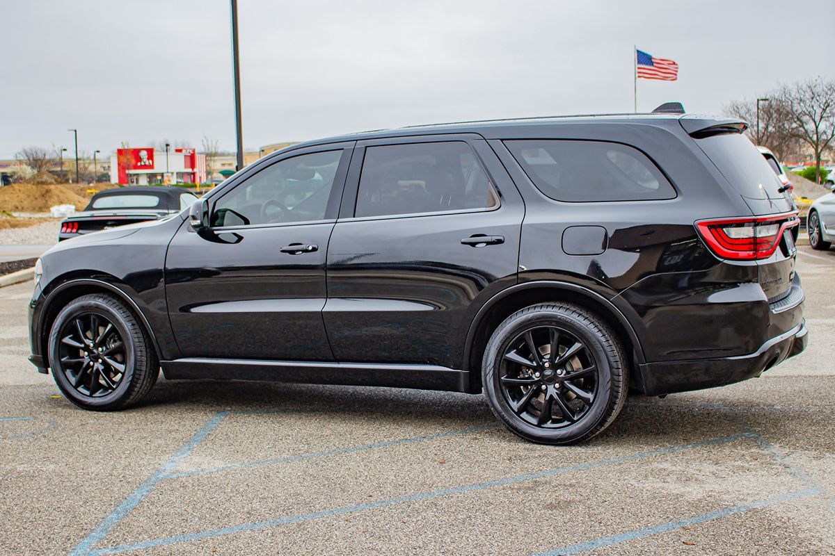 View vehicle photo 6