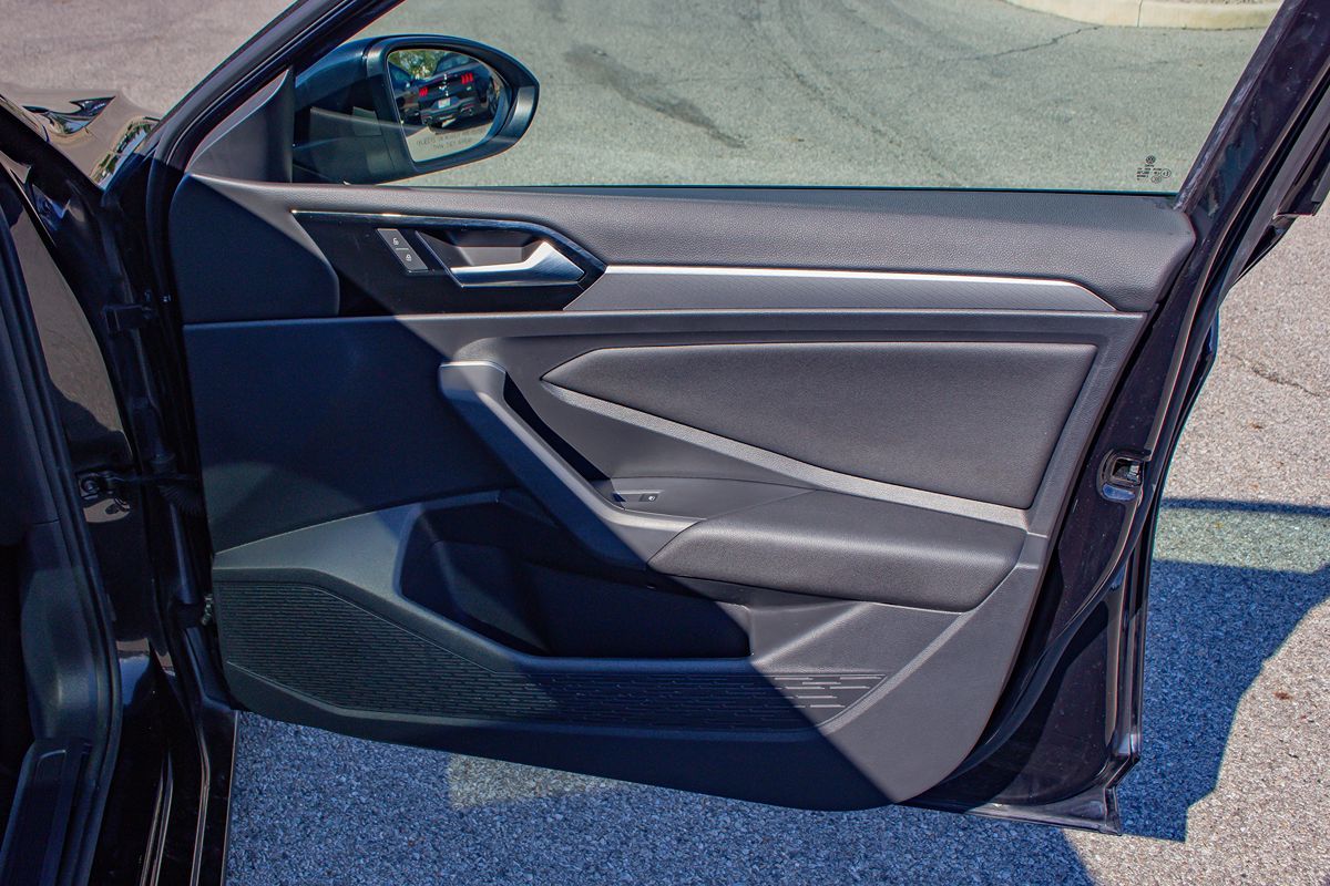 2020 Volkswagen Jetta R-Line - Photo 19