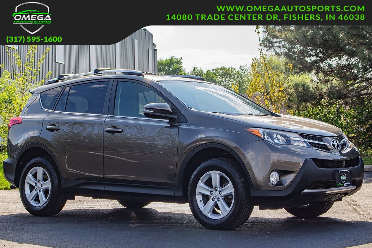 2014 Toyota RAV4 XLE AWD's photo