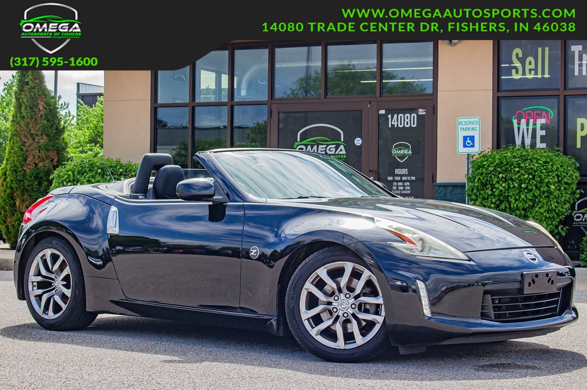 2013 Nissan 370Z Roadster Touring 7AT's photo