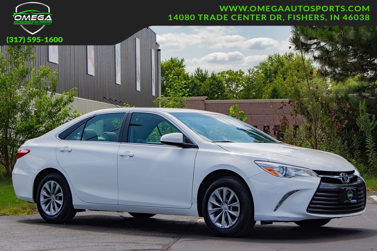 2016 Toyota Camry LE