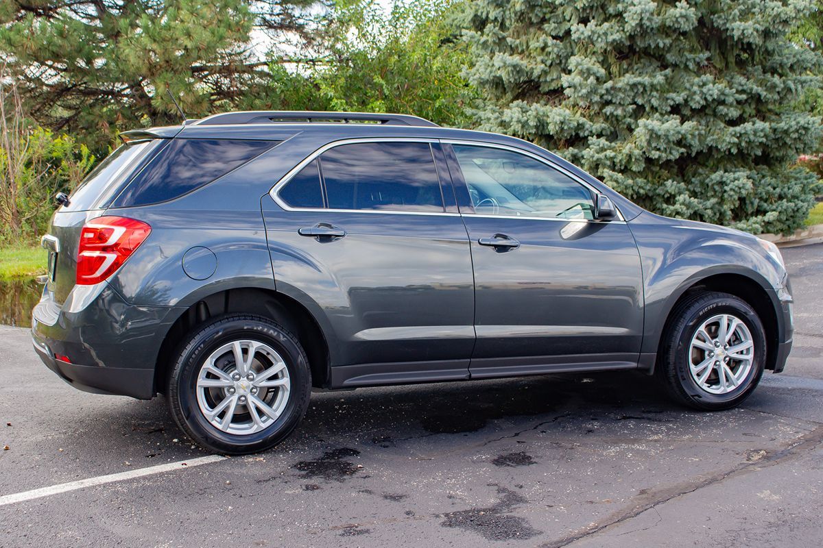 Photo 10 of this Chevrolet Equinox