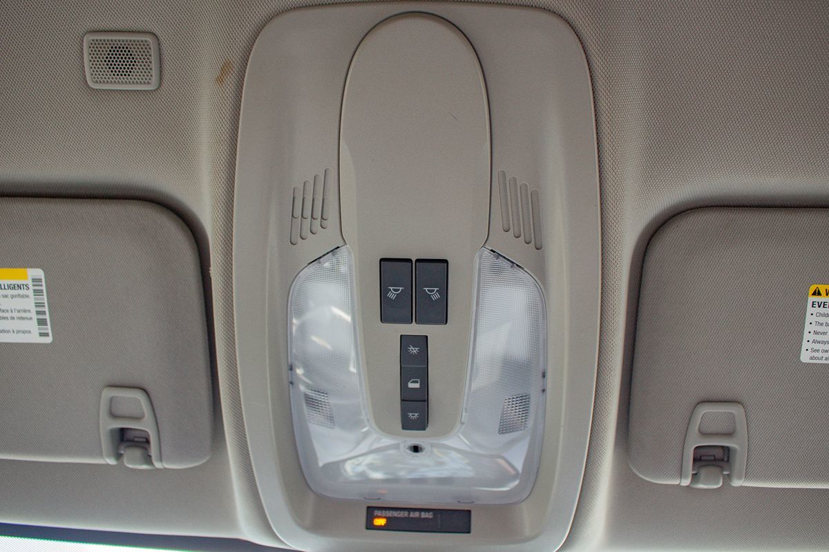 Photo 28 of this Chevrolet Equinox