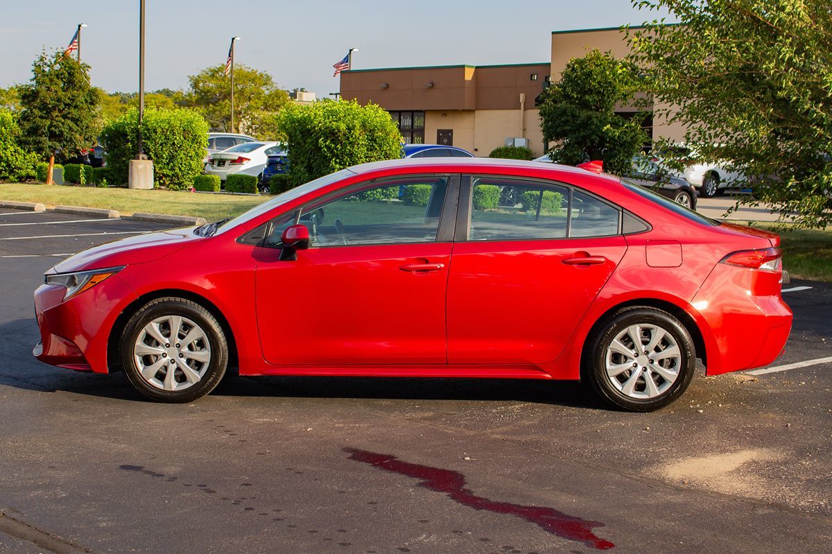 Photo 5 of this Toyota Corolla