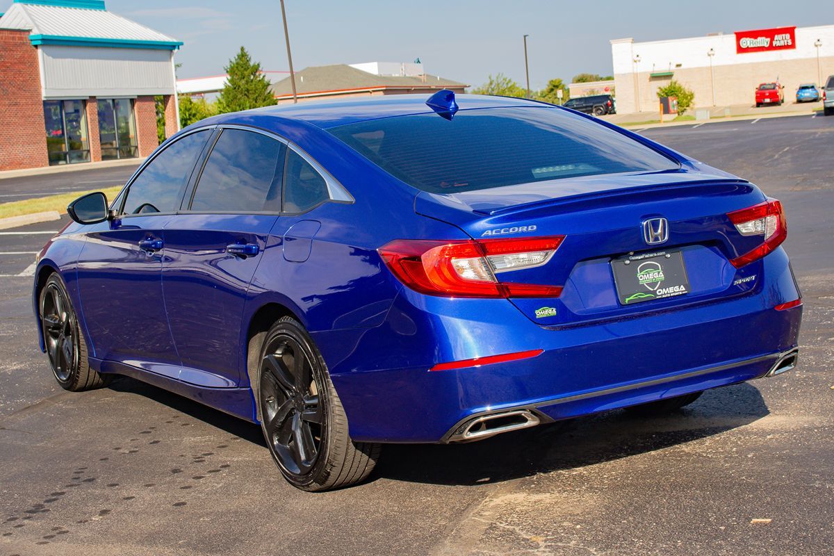 Photo 7 of this Honda Accord Sedan