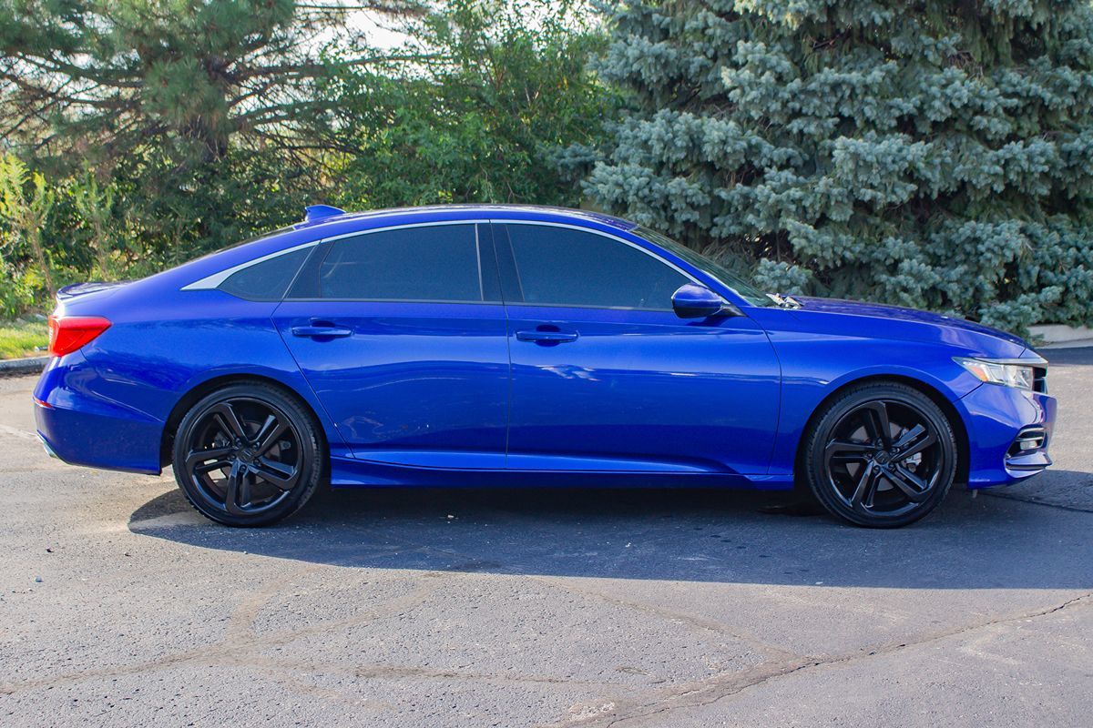 Photo 11 of this Honda Accord Sedan