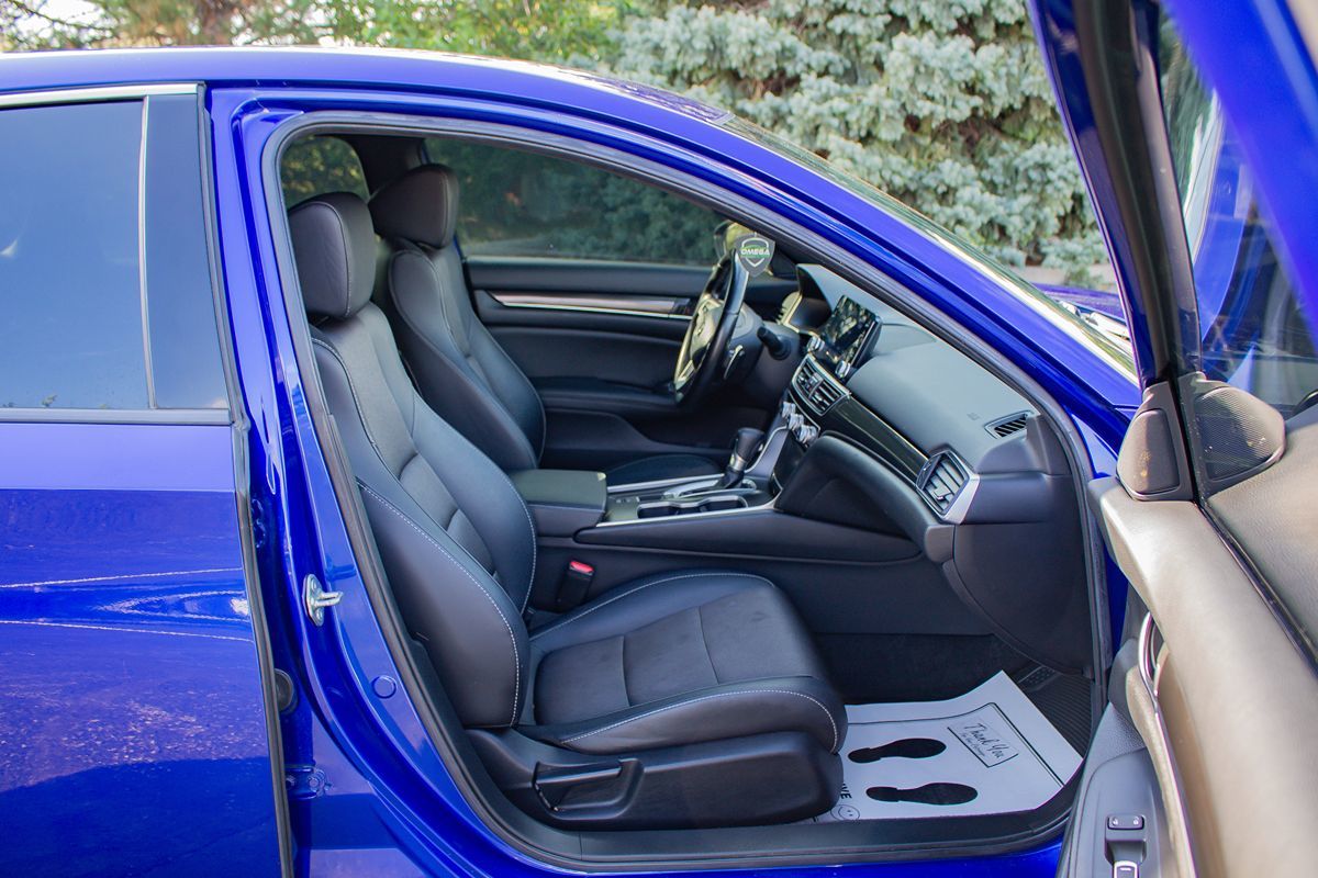 Photo 19 of this Honda Accord Sedan