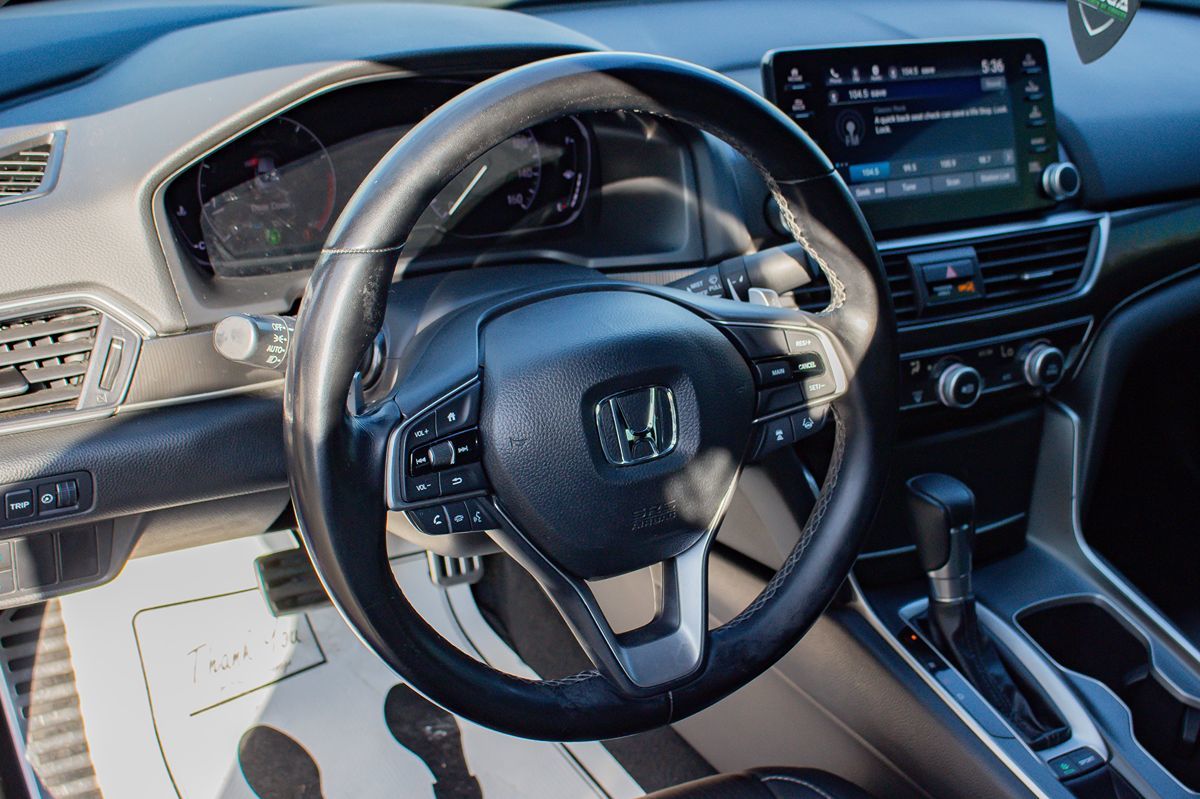 Photo 21 of this Honda Accord Sedan