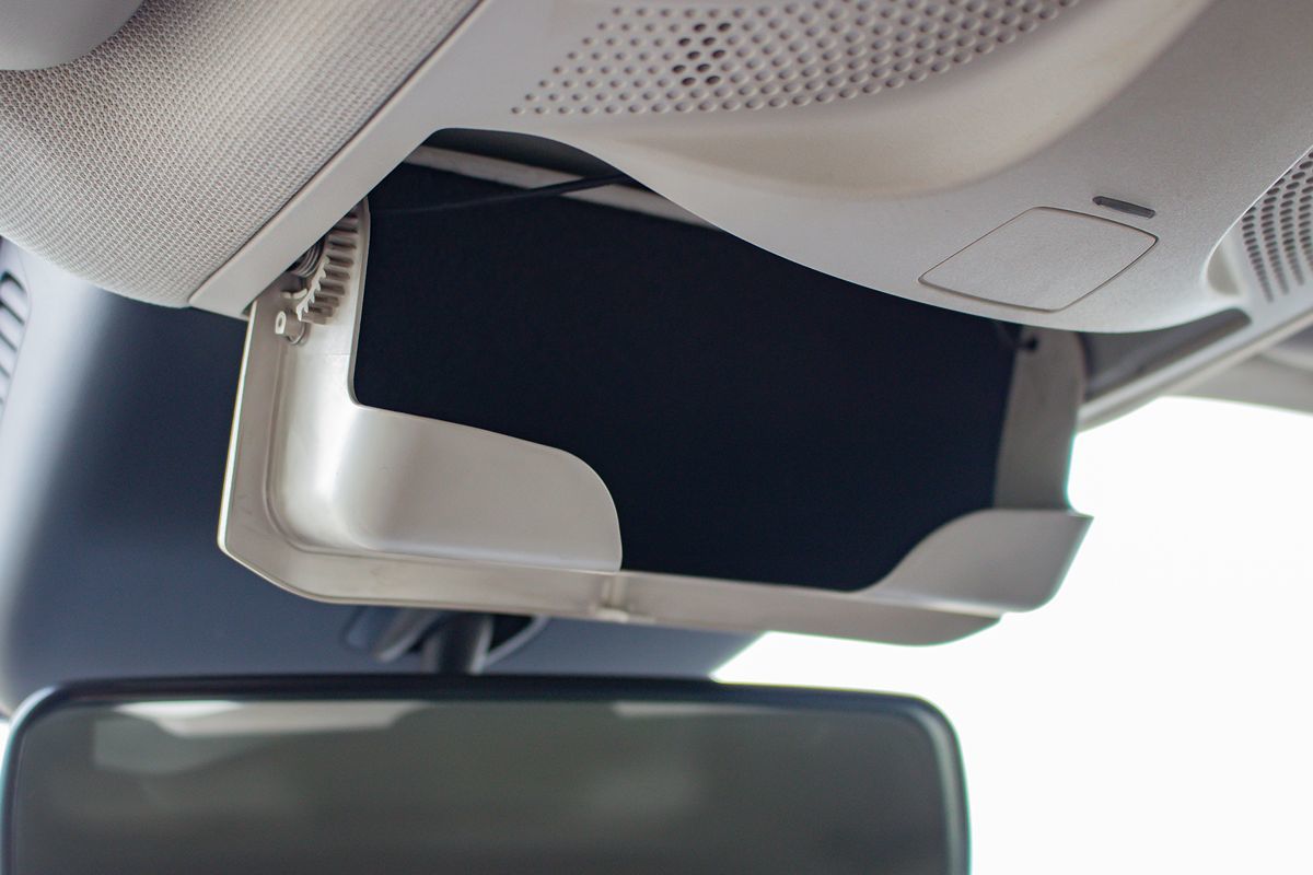 Photo 28 of this Mercedes-Benz Metris Passenger Van