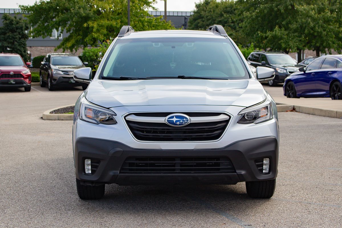 Photo 2 of this Subaru Outback