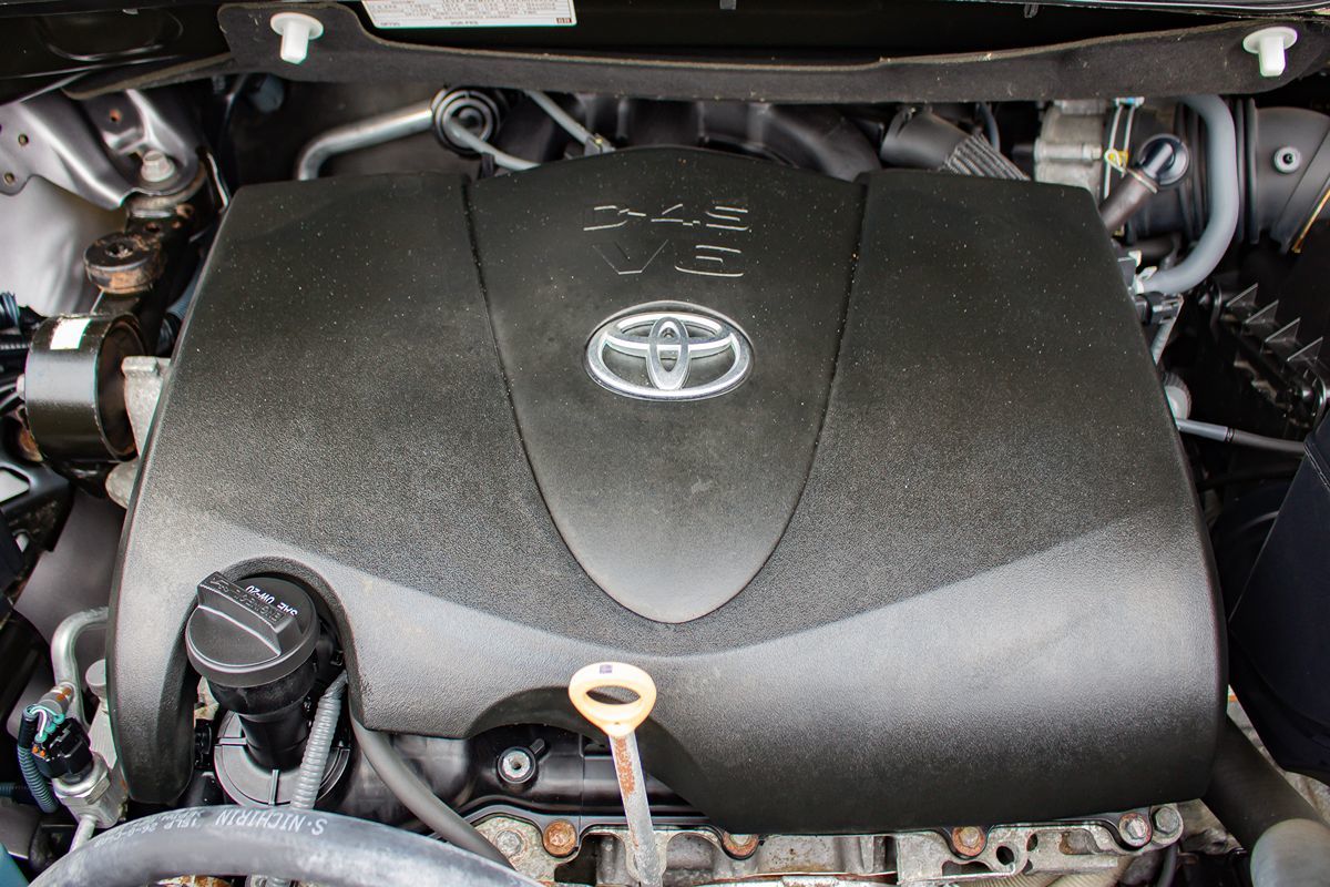 Photo 42 of this Toyota Sienna