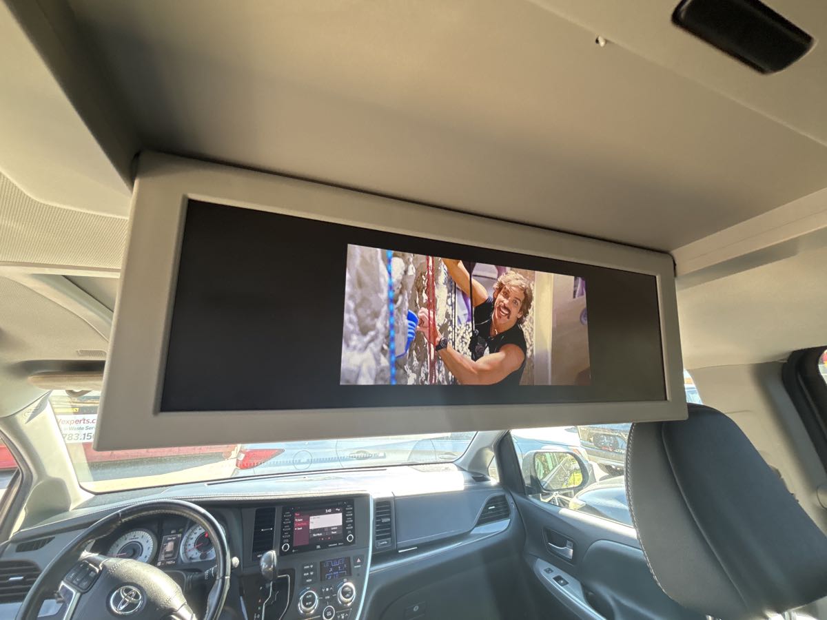 Photo 13 of this Toyota Sienna