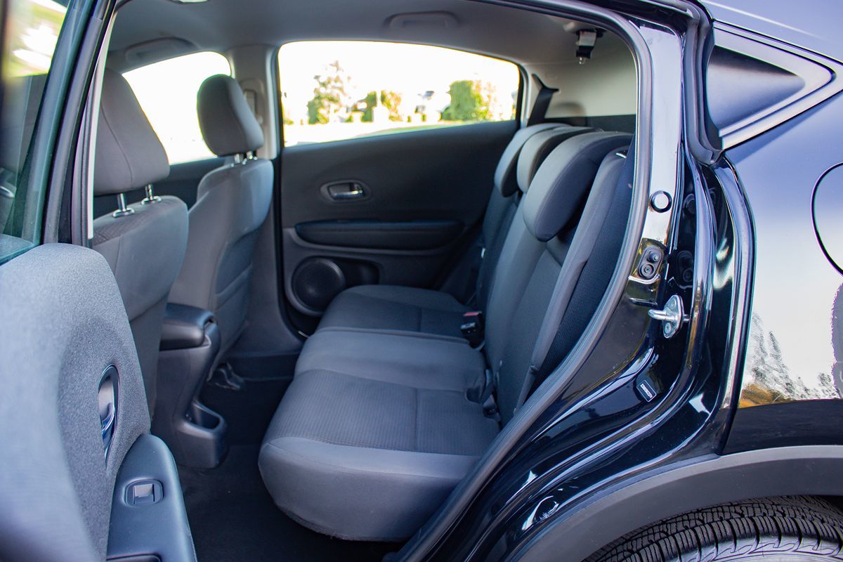 Photo 14 of this Honda HR-V