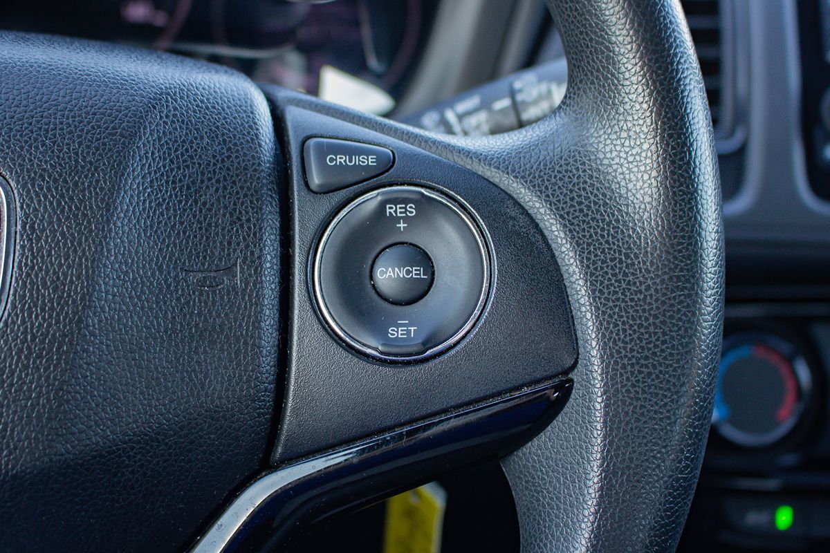Photo 23 of this Honda HR-V