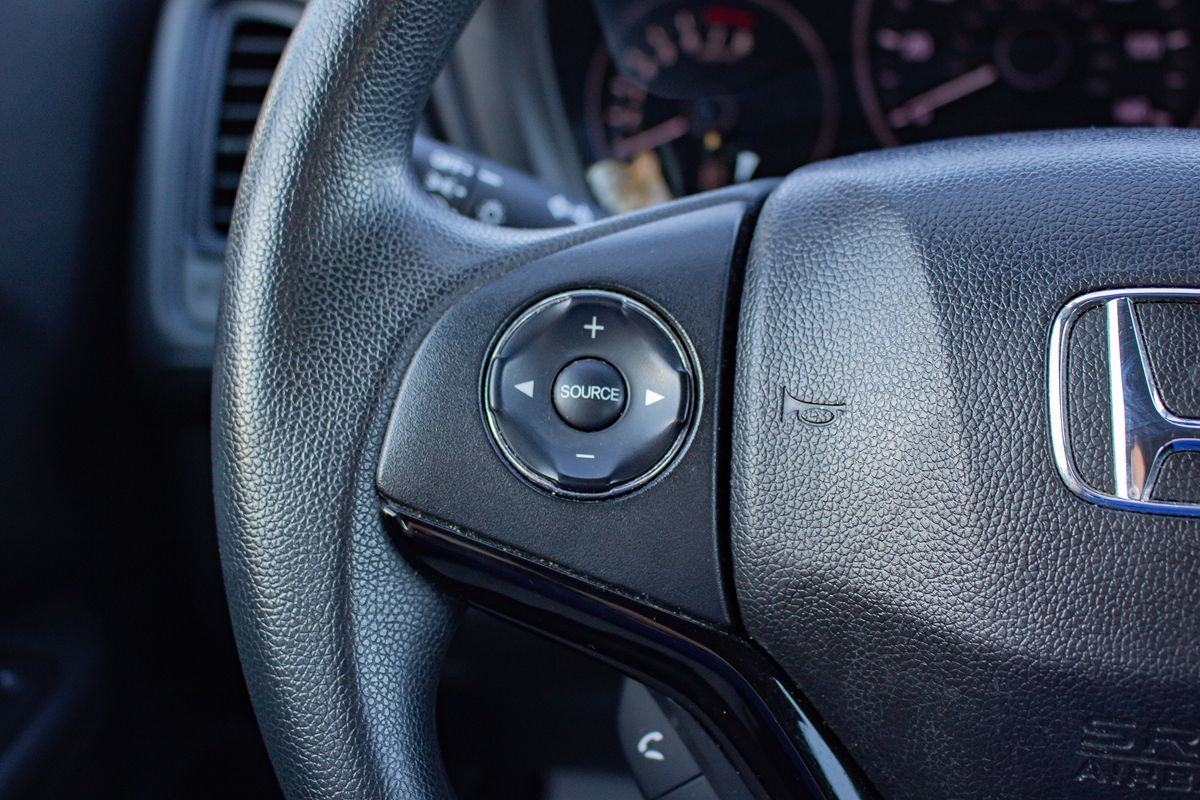Photo 22 of this Honda HR-V