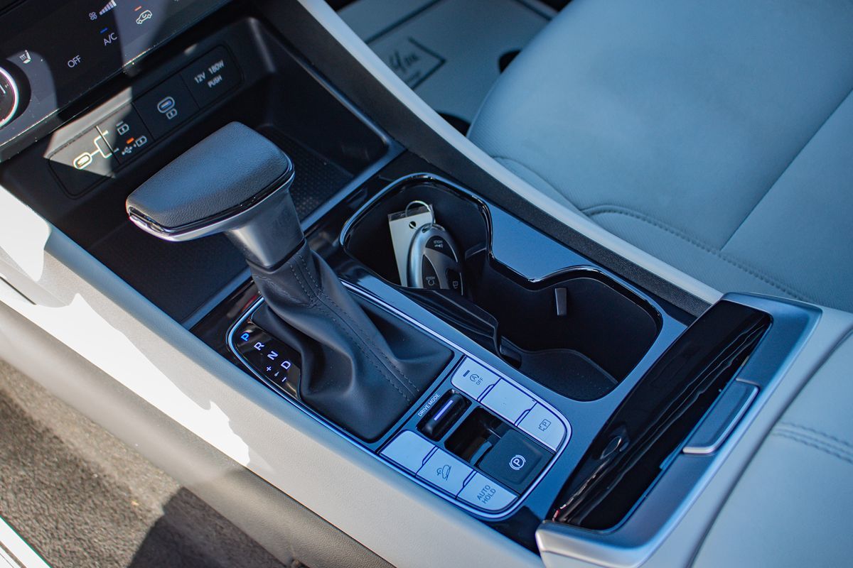 Photo 30 of this Hyundai Tucson