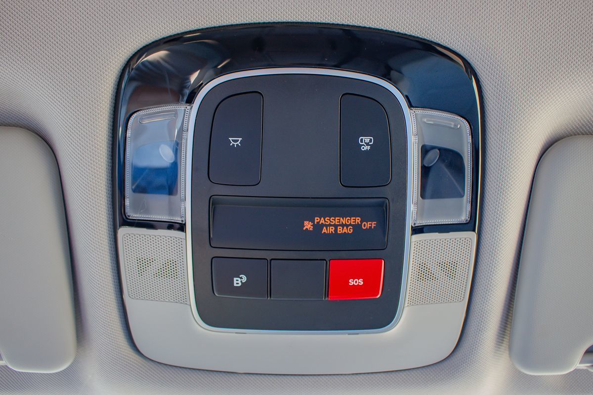 Photo 31 of this Hyundai Tucson