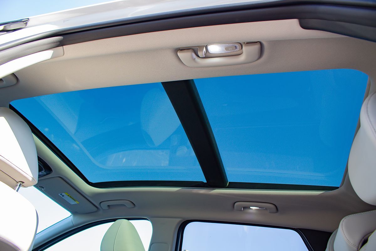 Photo 12 of this Hyundai Tucson Hybrid