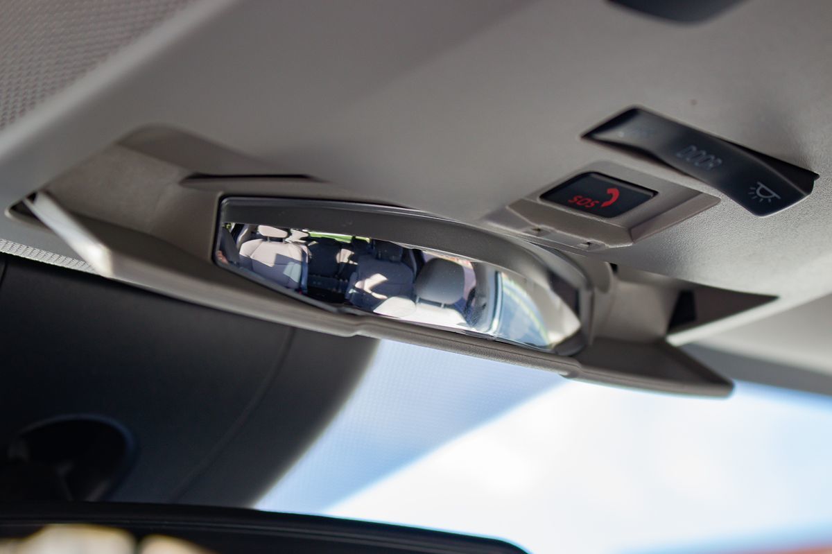 Photo 27 of this Toyota Sienna
